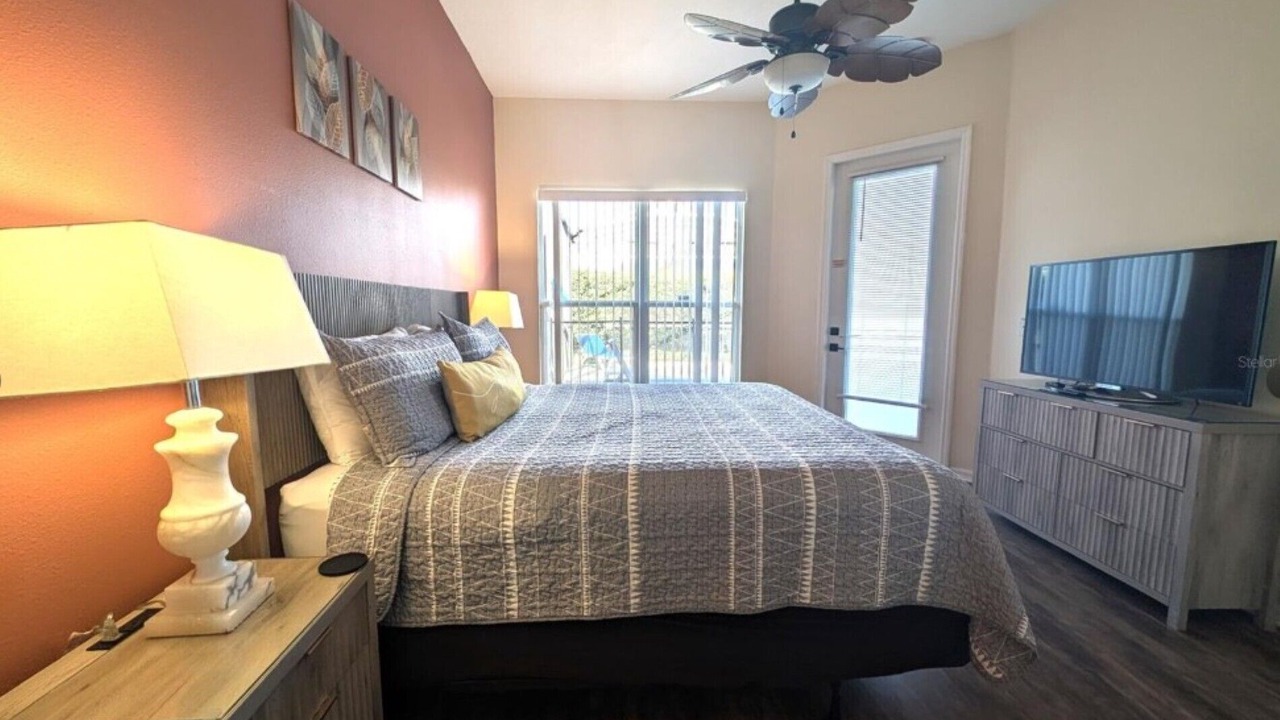 Photo of Bedroom in Tuscan Hills