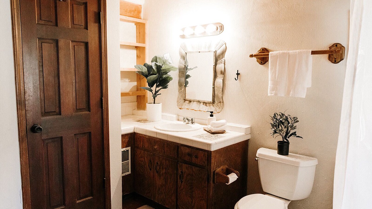 Photo of Bathroom in Albuquerque