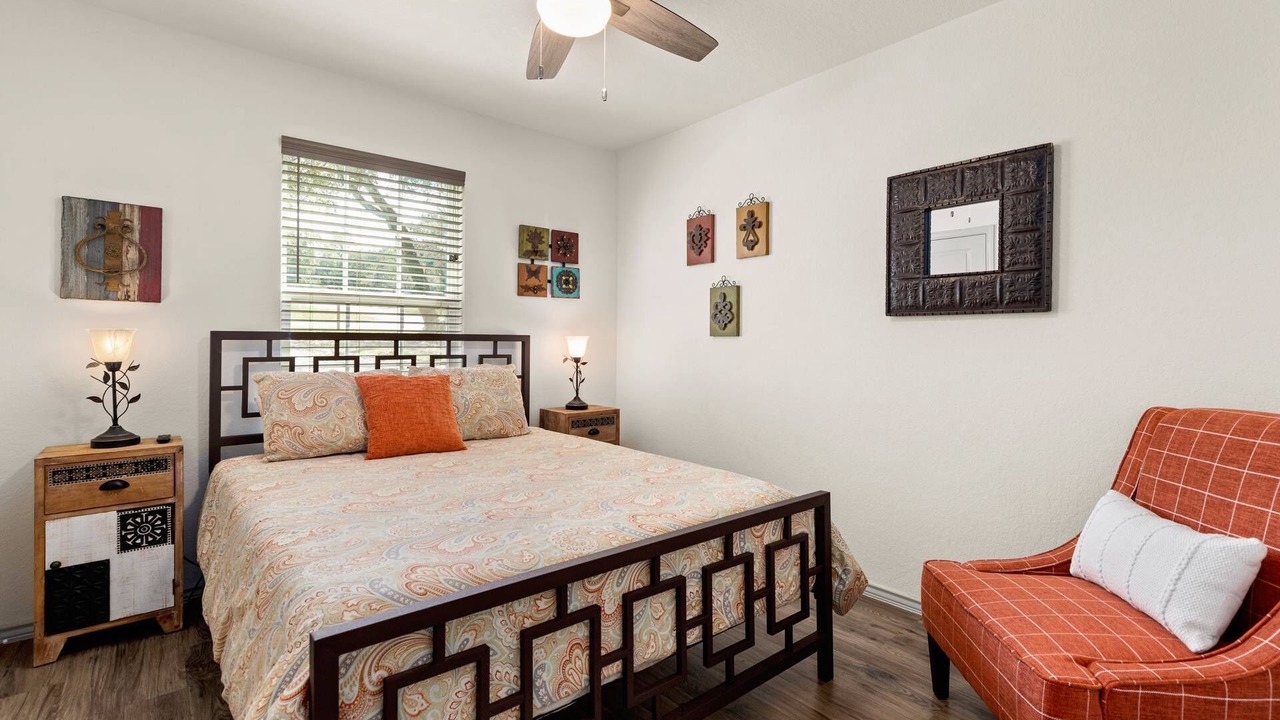 Photo of Bedroom in Canyon Lake