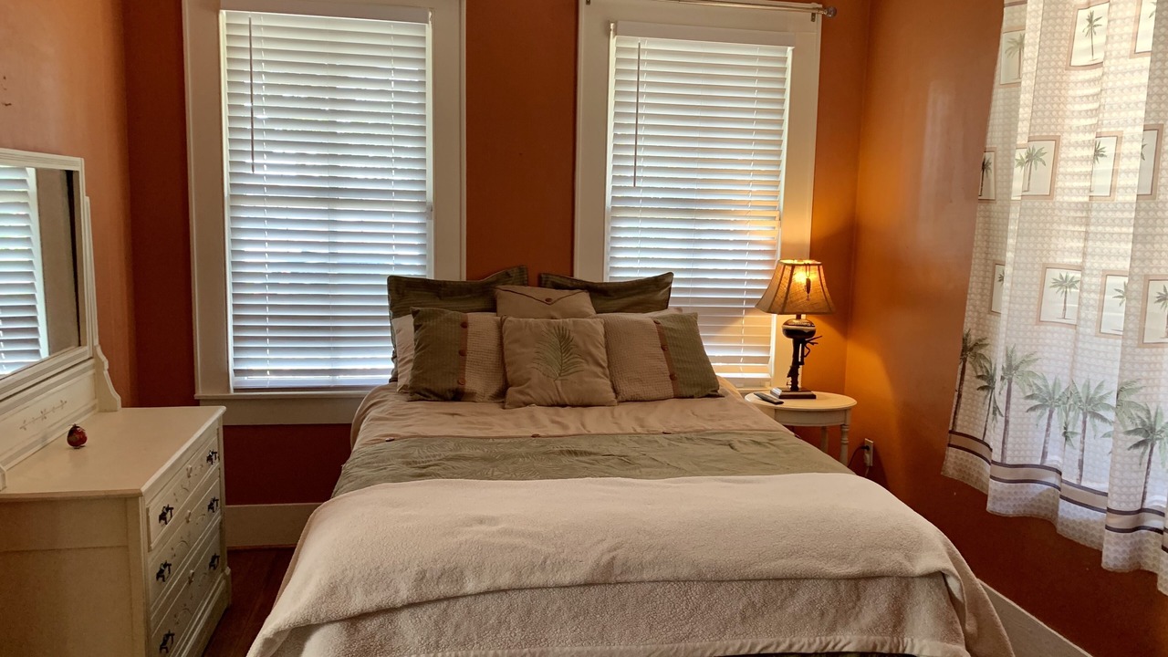 Photo of Bedroom in Galveston