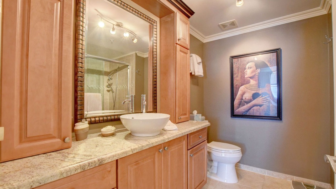 Photo of Bathroom in Grandview Heights