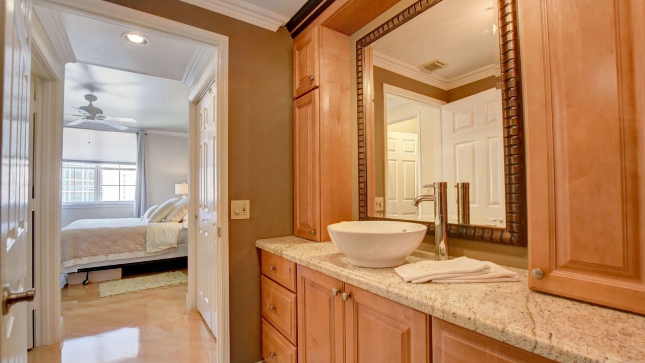 Photo of Bathroom in Grandview Heights