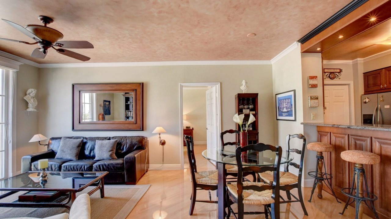 Photo of Livingroom in Grandview Heights