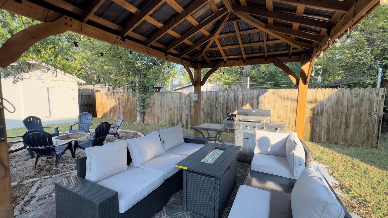 Photo of Outdoor in Central Arlington