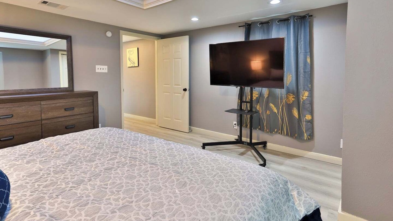 Photo of Bedroom in Central Arlington