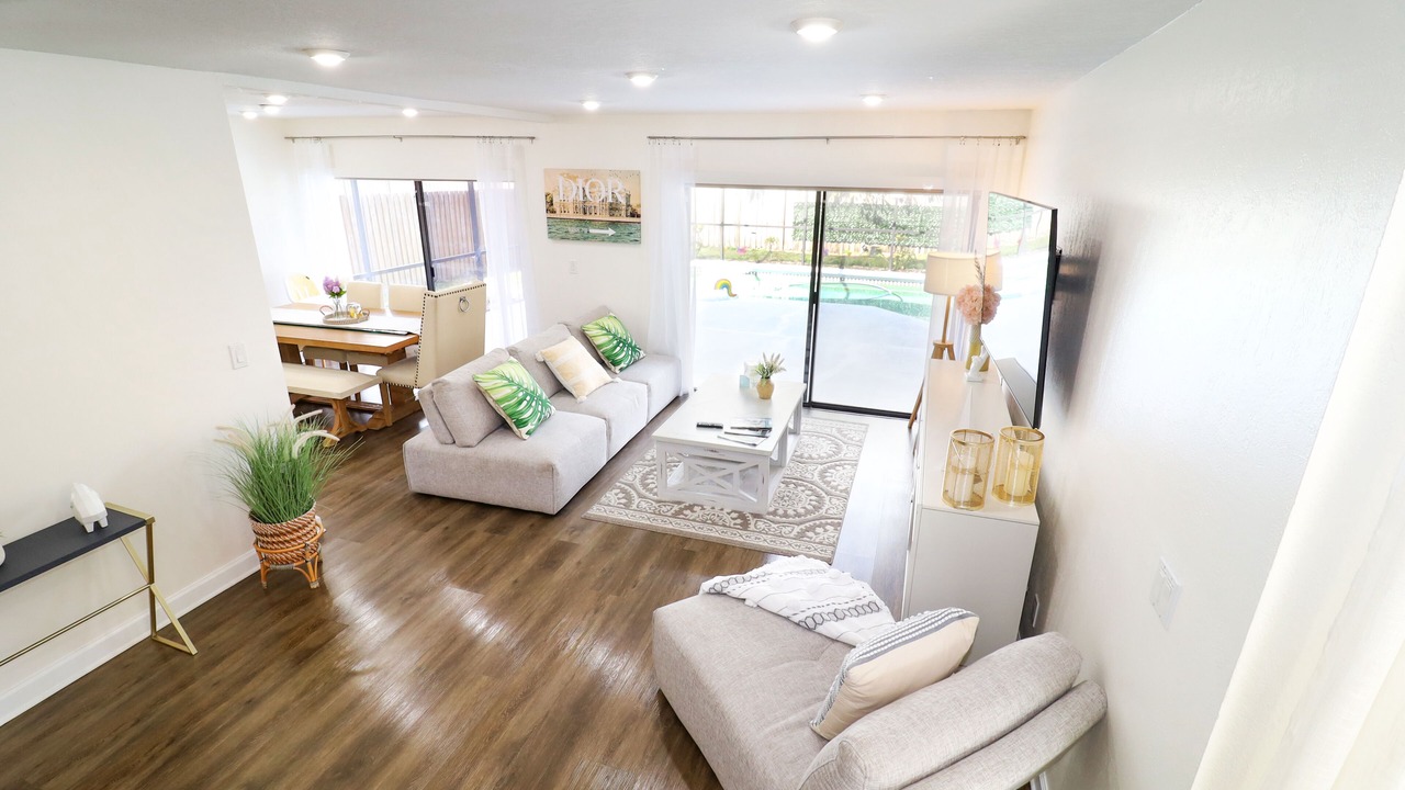 Photo of Livingroom in Greater Northdale