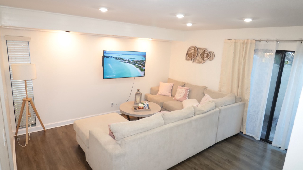 Photo of Livingroom in Greater Northdale