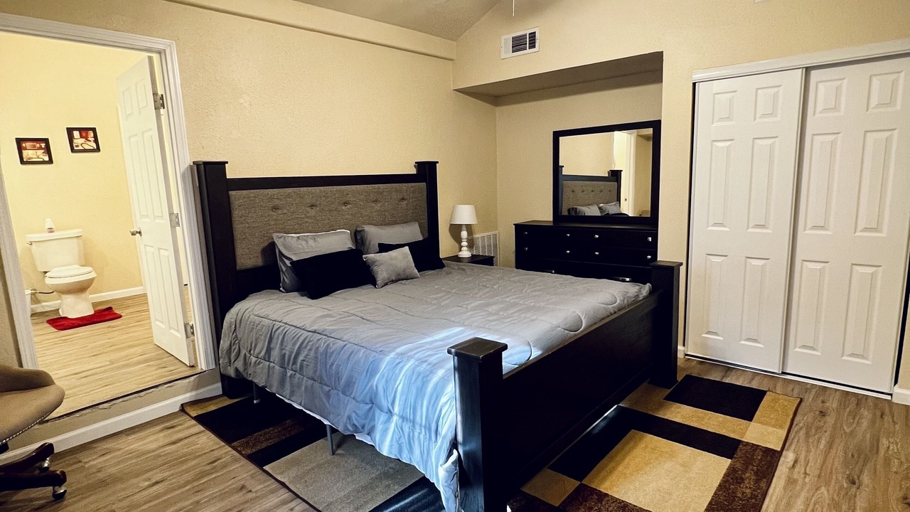 Photo of Bedroom in Midland