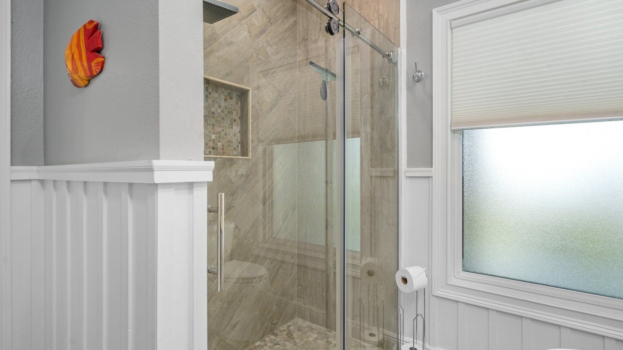 Photo of Bathroom in Riverhaven Village