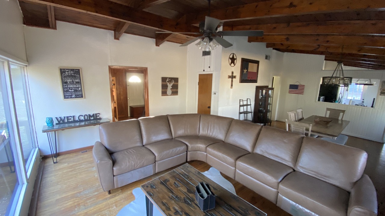 Photo of Livingroom in Denison