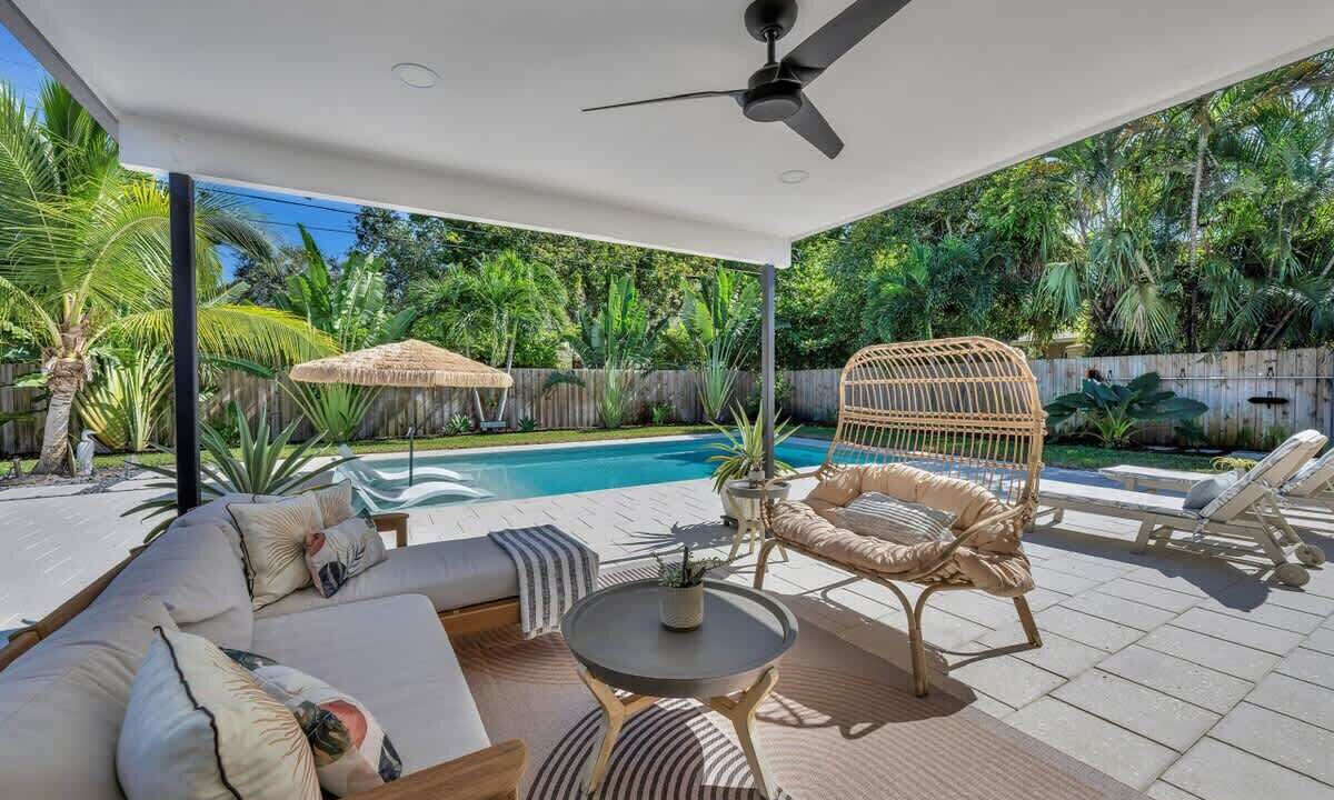Photo of Outdoor in Deerfield Beach