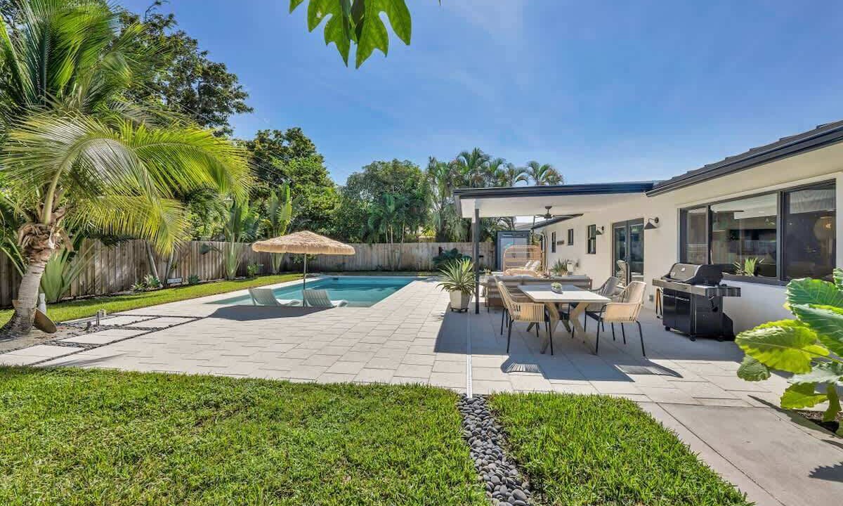 Photo of Outdoor in Deerfield Beach