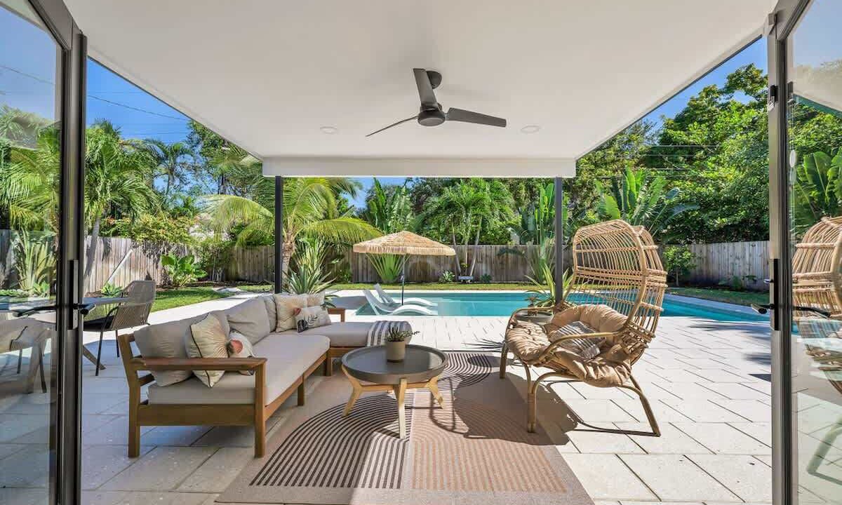 Photo of Outdoor in Deerfield Beach