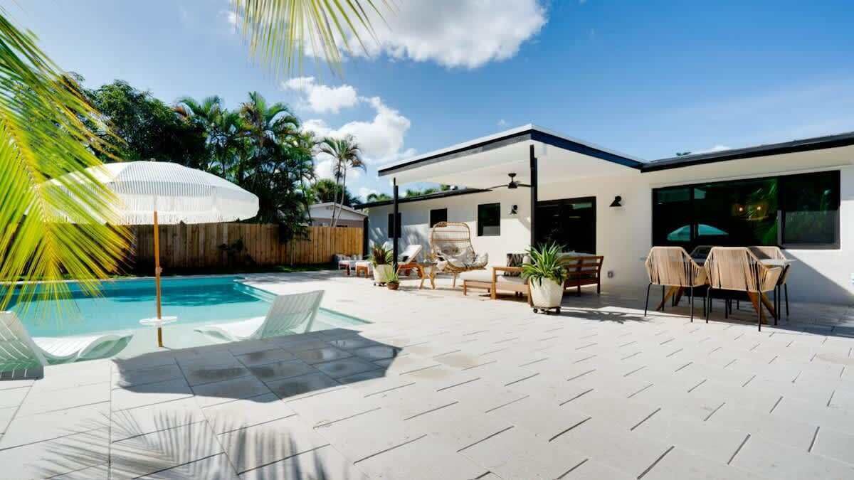 Photo of Outdoor in Deerfield Beach