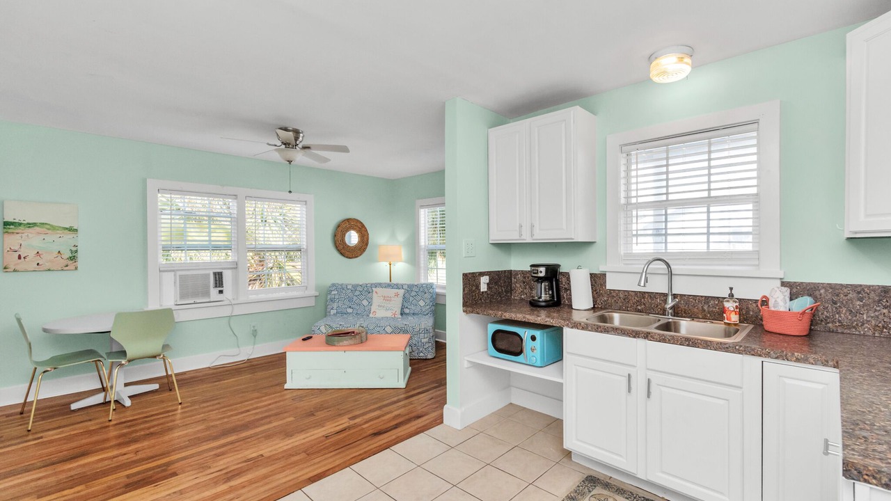 Photo of Bedroom in Galveston
