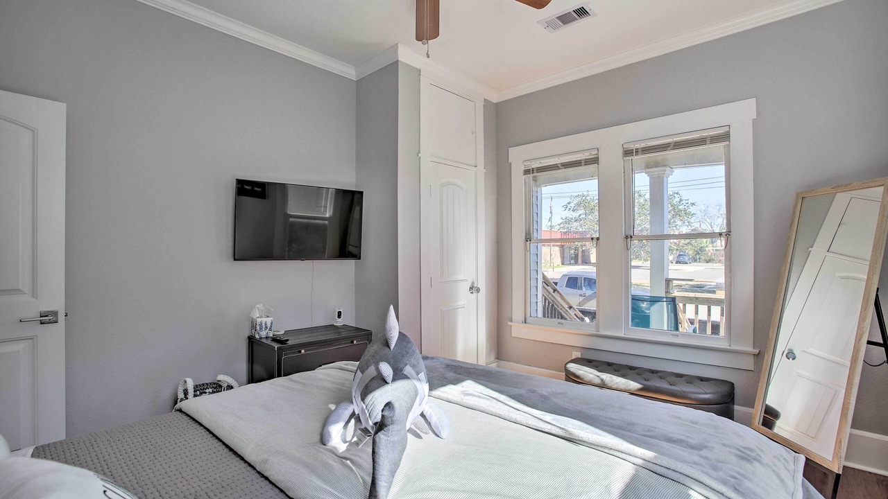 Photo of Bedroom in Galveston