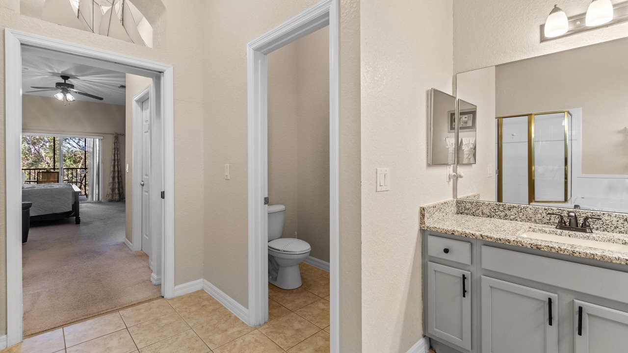 Photo of Bathroom in Bahama Bay