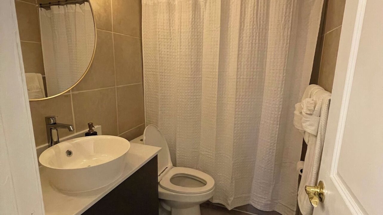 Photo of Bathroom in Royal Poinciana