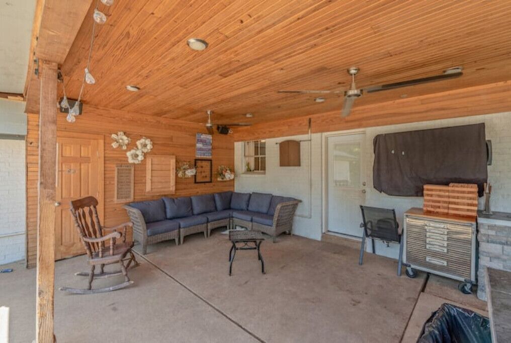 Photo of Livingroom in Bryan