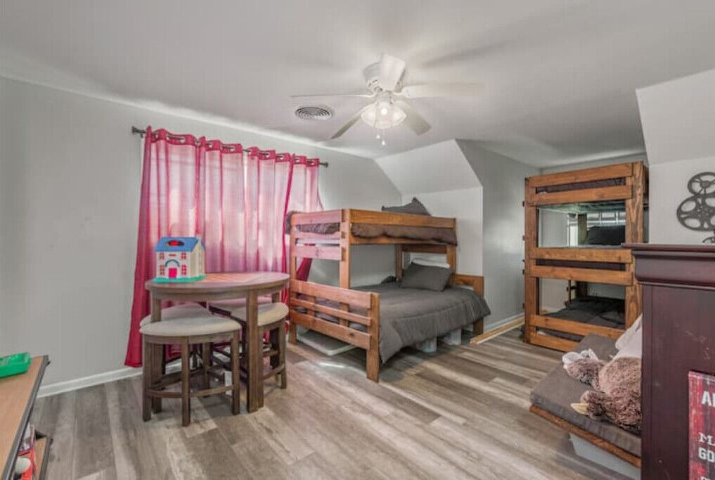 Photo of Bedroom in Bryan