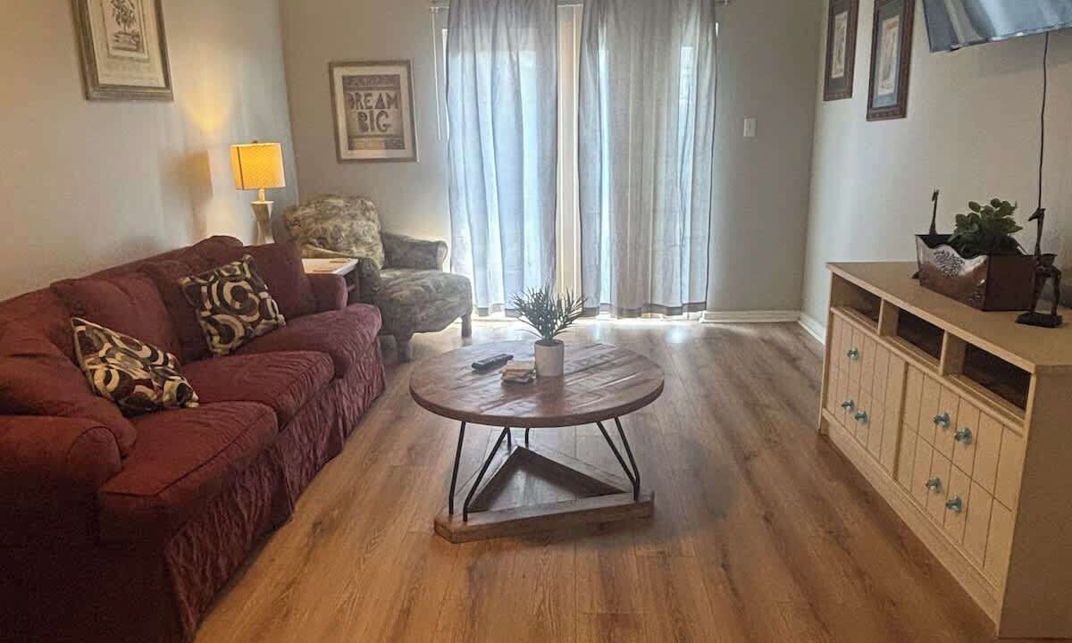 Photo of Livingroom in Bryant
