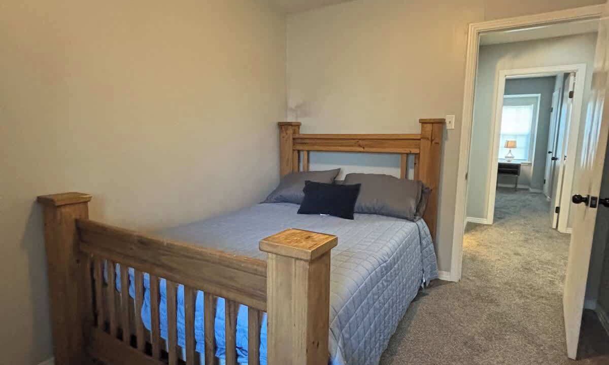 Photo of Bedroom in Bryant