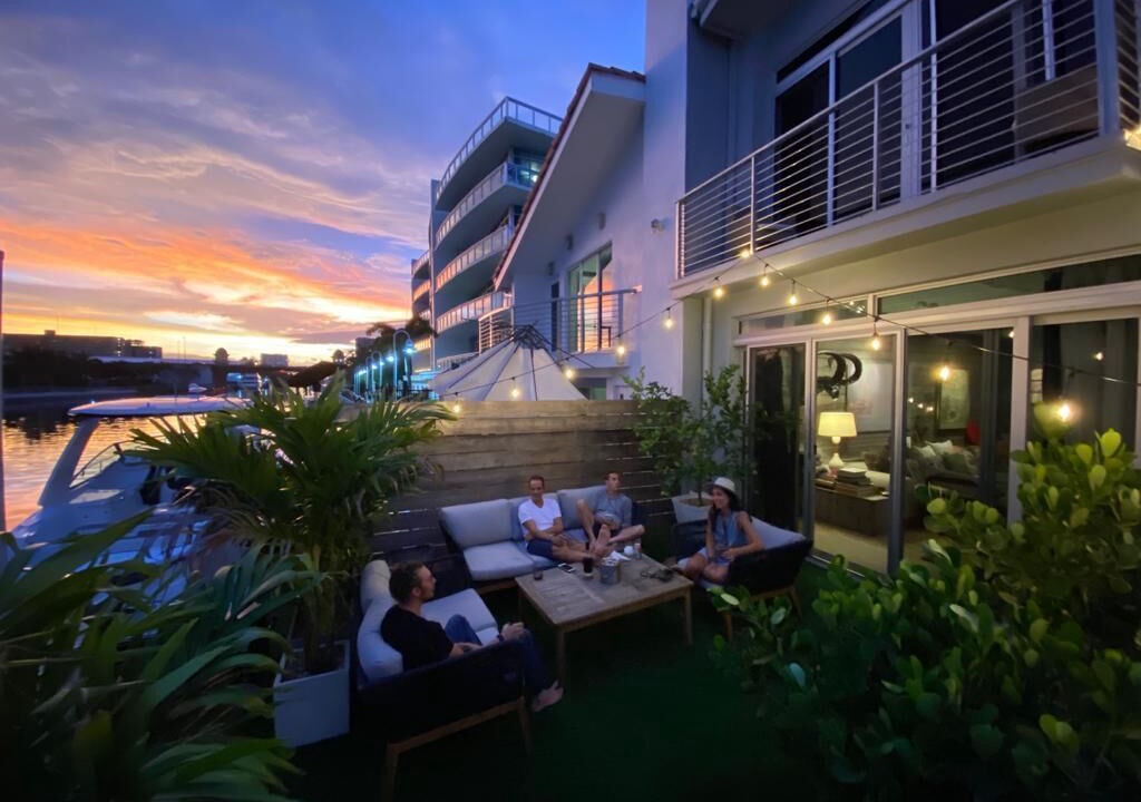 Photo of Patio Balcony in Liberty City