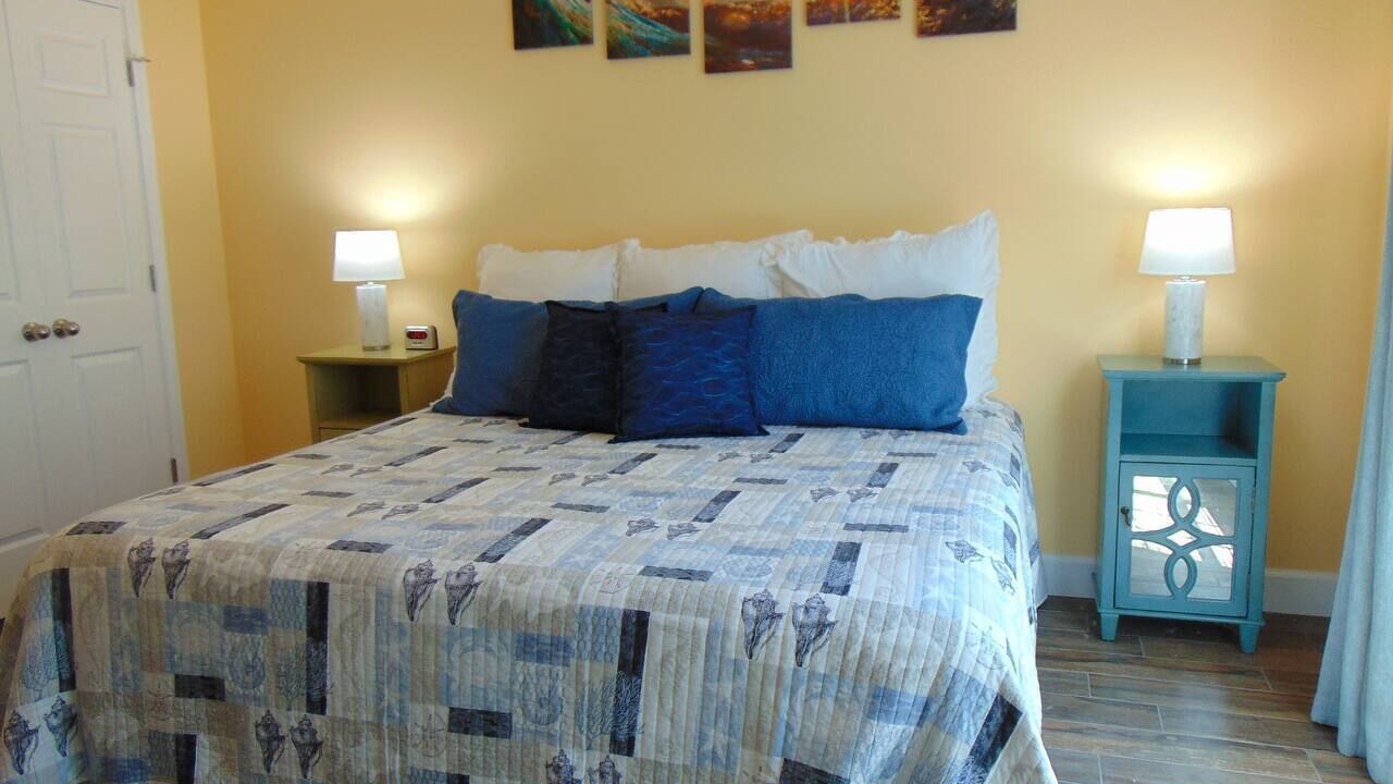 Photo of Bedroom in Galveston