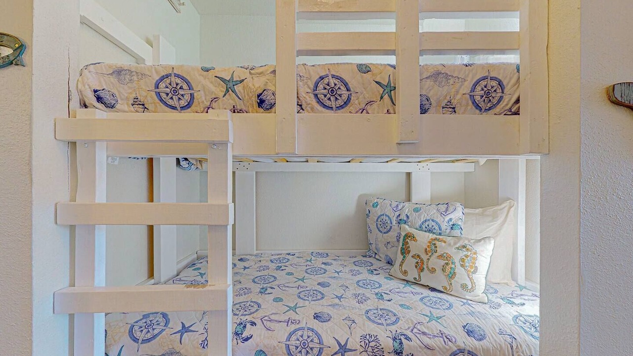 Photo of Bedroom in Galveston