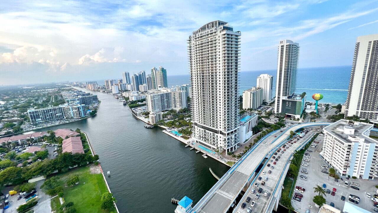 Photo of Patio Balcony in Hallandale Beach