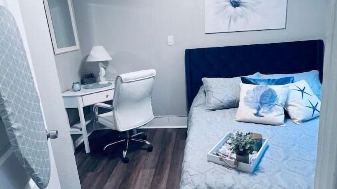 Photo of Bedroom in Galveston