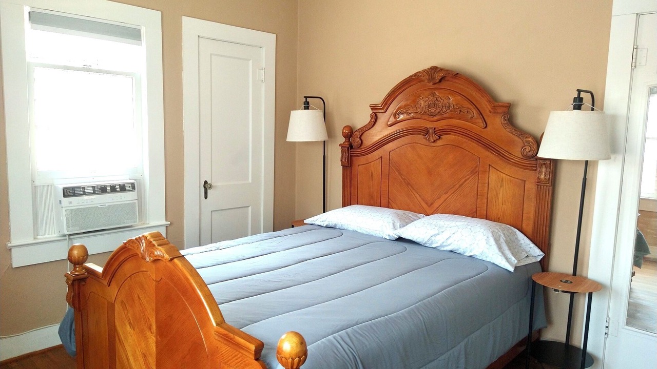 Photo of Bedroom in Truth or Consequences