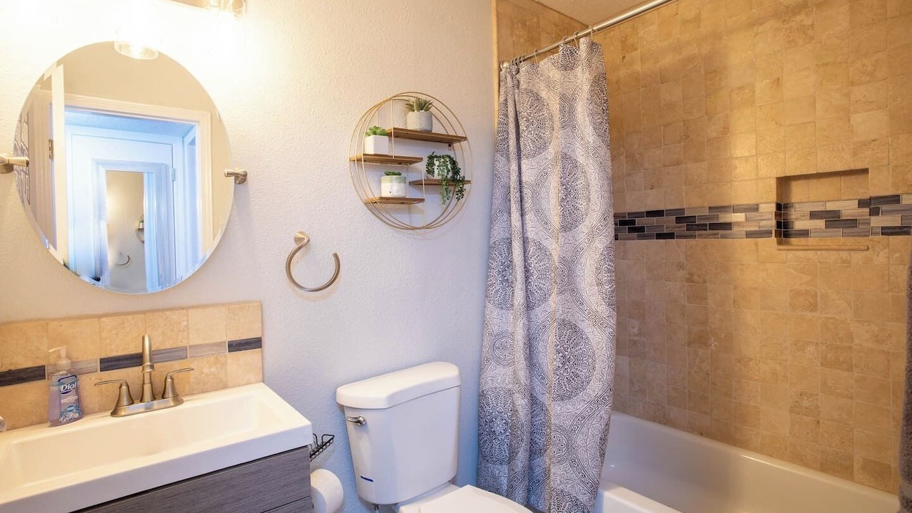 Photo of Bathroom in Albuquerque