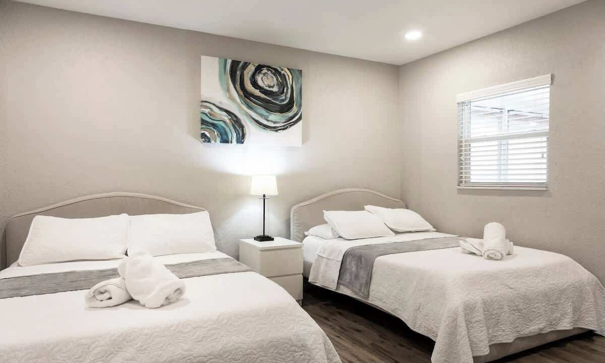 Photo of Bedroom in North Andrews Gardens