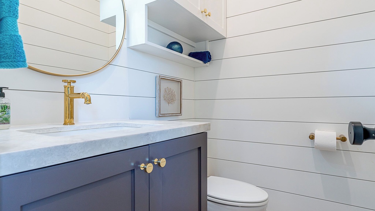 Photo of Bathroom in Galveston