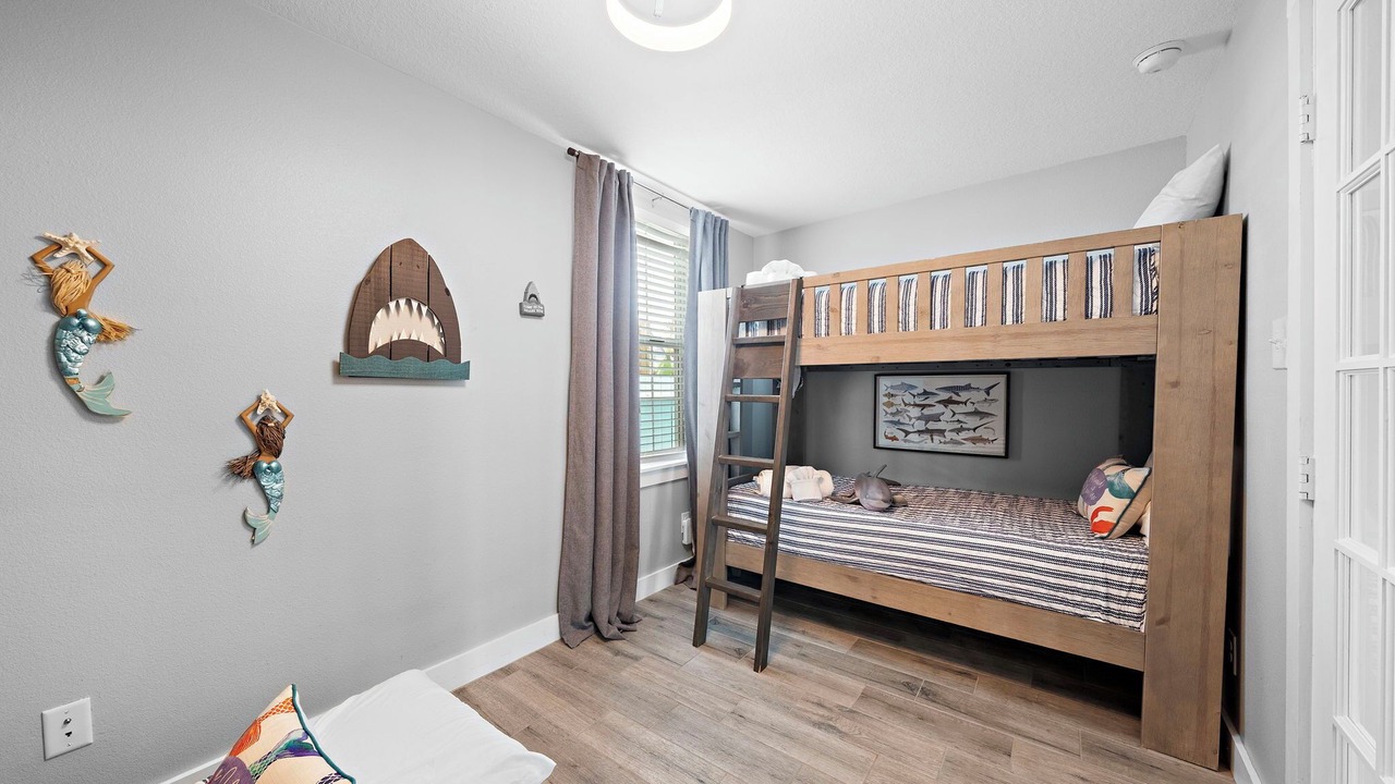 Photo of Bedroom in Galveston