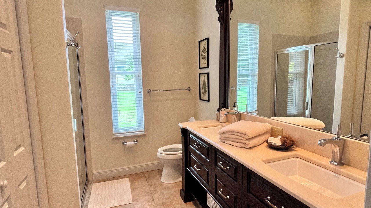 Photo of Bathroom in Lutz