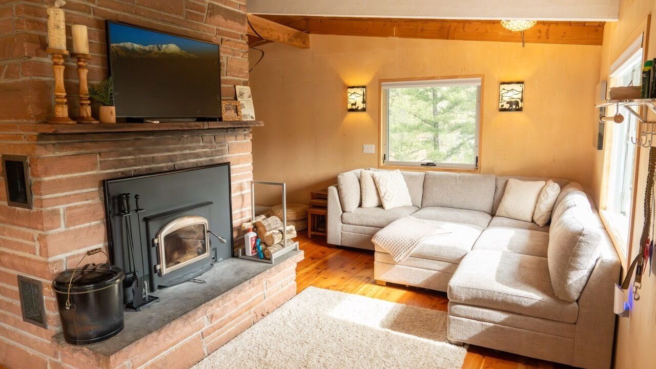Photo of Livingroom in Woodland Park