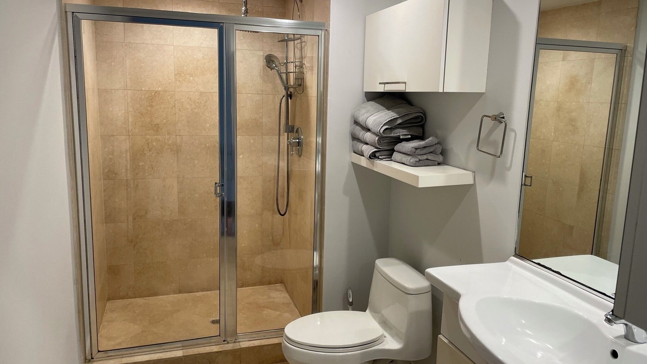 Photo of Bathroom in Hallandale Beach