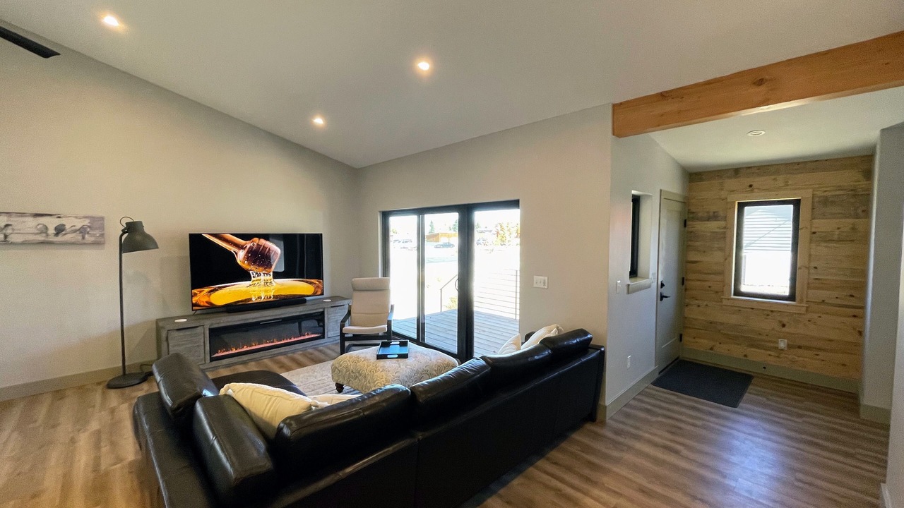 Photo of Livingroom in Gunnison