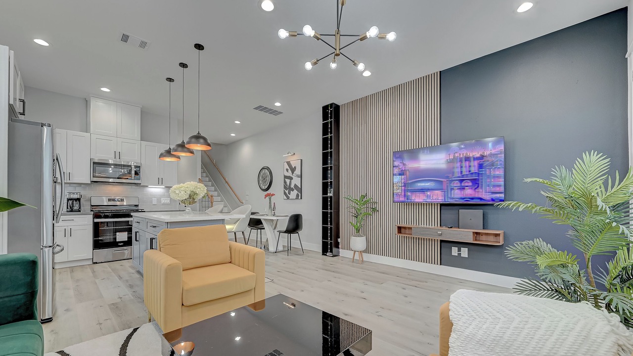 Photo of Bedroom in Northside