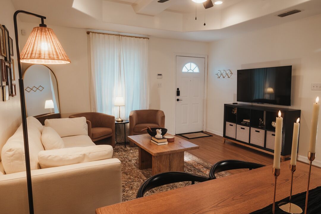 Photo of Livingroom in Edinburg