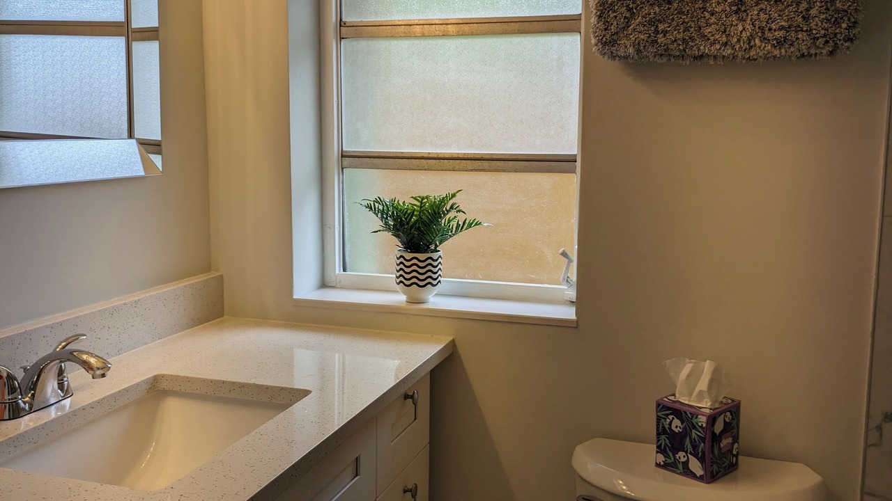 Photo of Bathroom in Coral Ridge