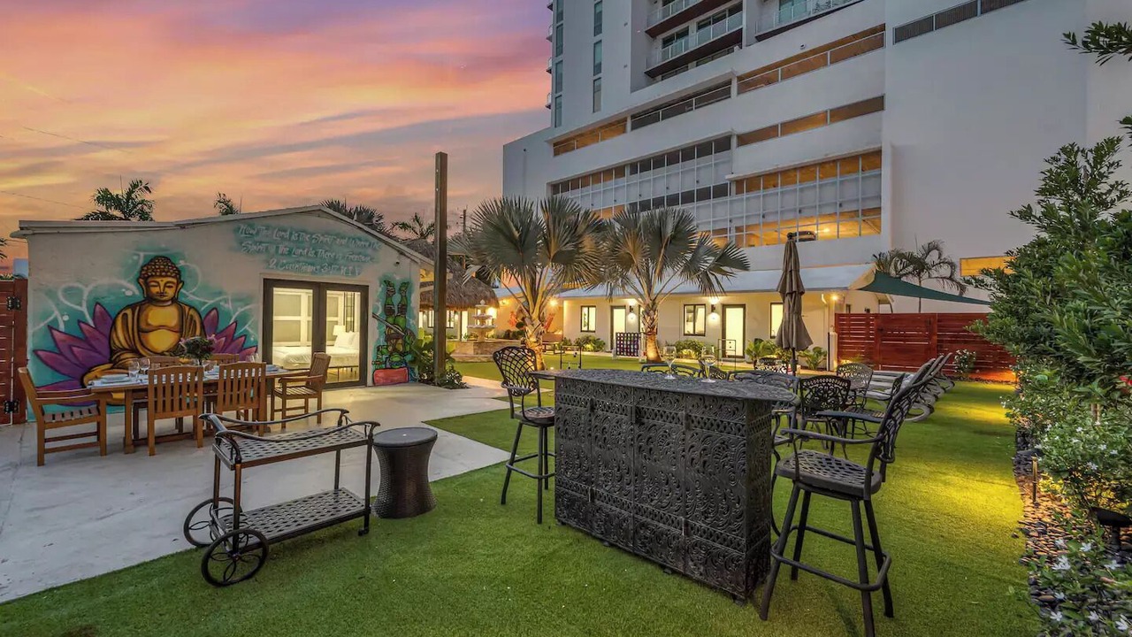 Photo of Outdoor in Flagler Village