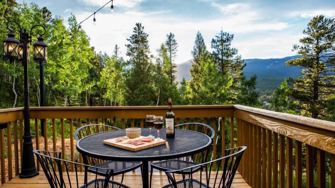Photo of Outdoor in Bailey