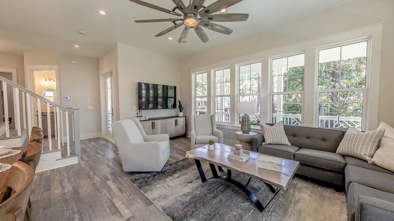 Photo of Livingroom in Dune Allen Beach