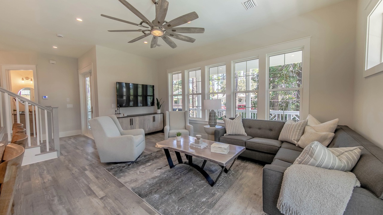Photo of Livingroom in Dune Allen Beach