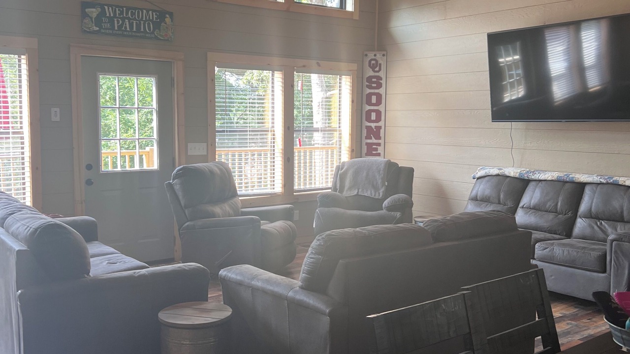 Photo of Livingroom in Daisy