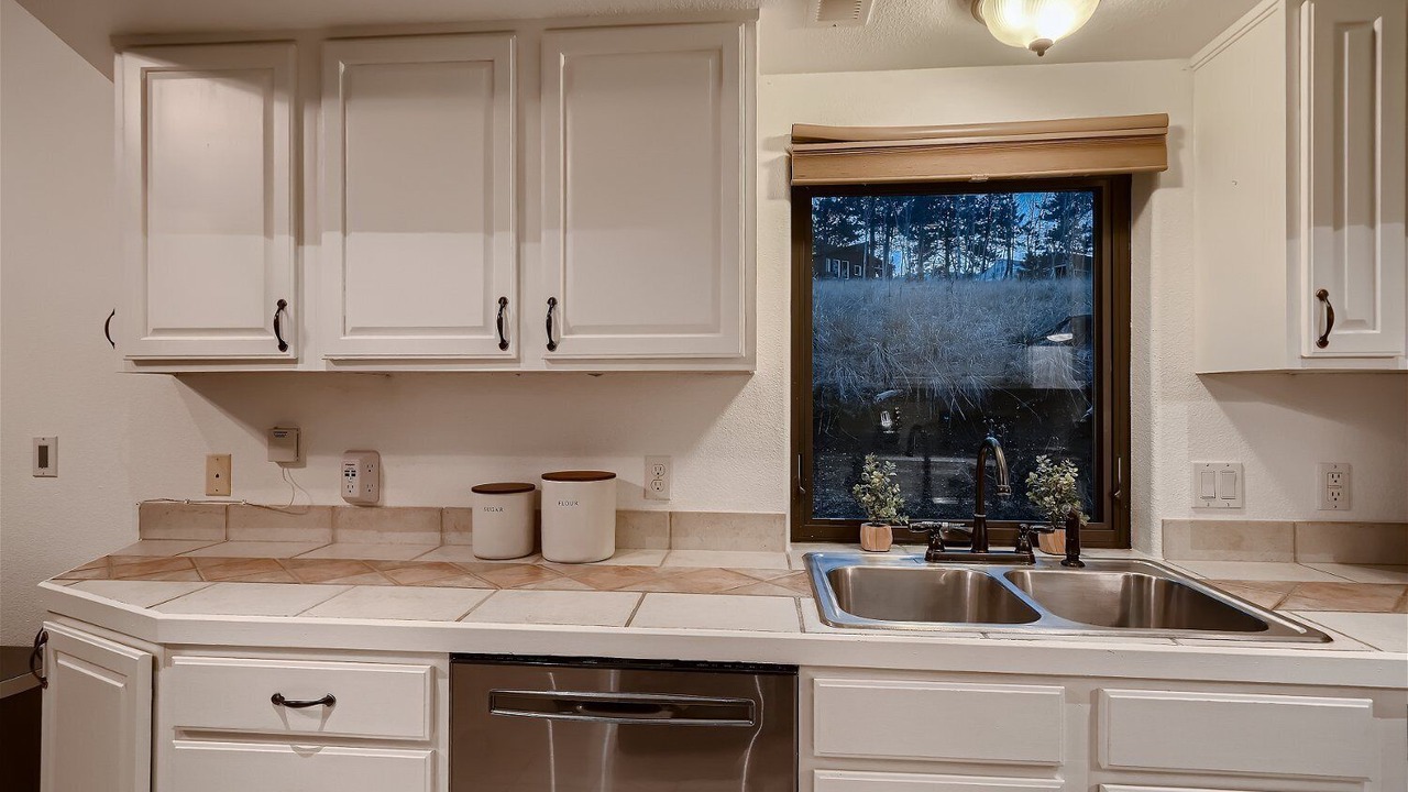 Photo of Kitchen in Bailey