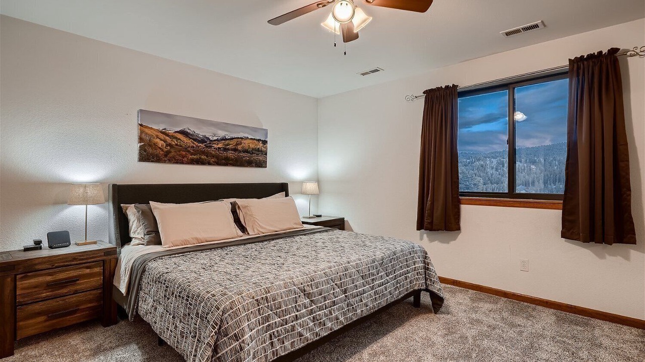 Photo of Bedroom in Bailey